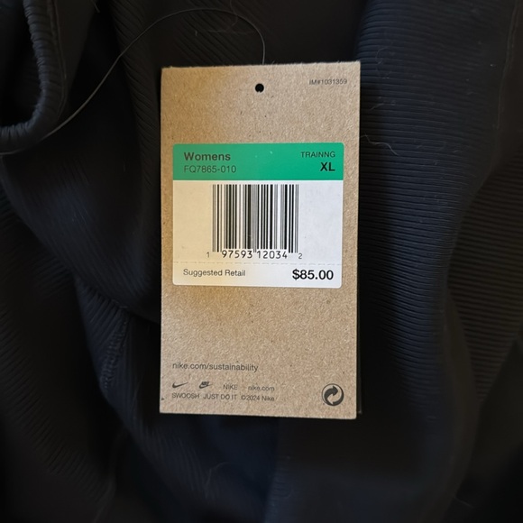 NWT Nike One Women's Dri-FIT Dress - Picture 9 of 9